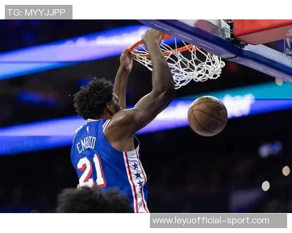 张佳玮分析恩比德与乔治合同与出勤率对马克西和VJ的影响