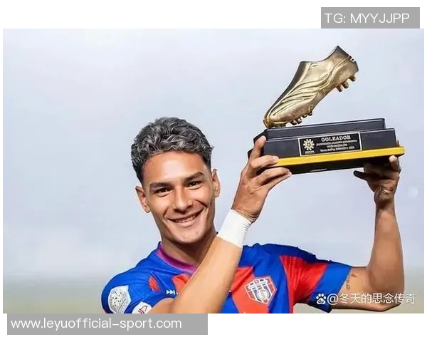 哥伦比亚前锋萨缅托考虑加盟中超尽管东欧球队竞争激烈