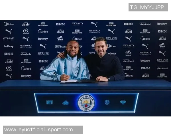 伯恩茅斯成功签下19岁前锋拉扬转会费高达3500万欧元